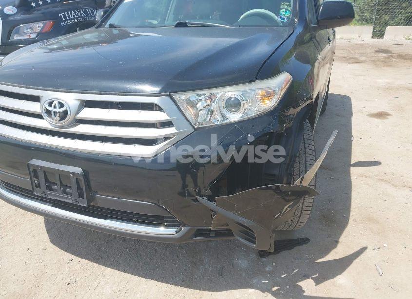 Photo 17 of 2012 Toyota Highlander (VIN 5TDZA3EH0CS028306)
