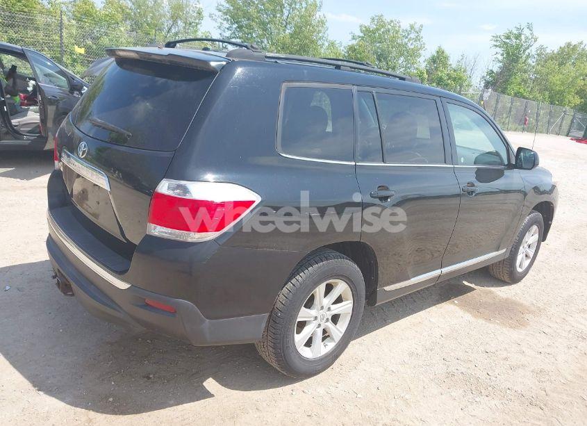 Photo 4 of 2012 Toyota Highlander (VIN 5TDZA3EH0CS028306)