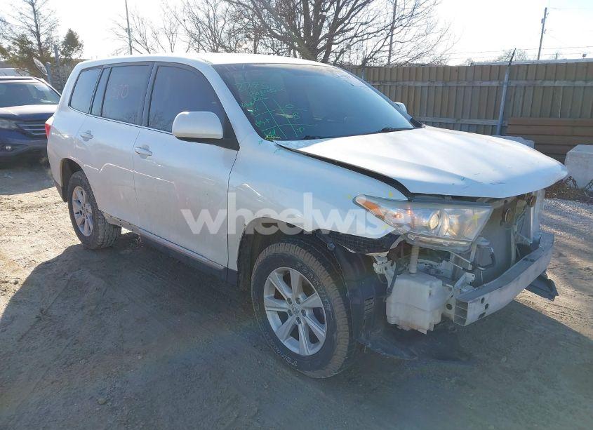 2013 Toyota Highlander (VIN 5TDZA3EH0DS036634) main photo