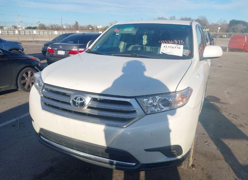 Photo 6 of 2012 Toyota Highlander (VIN 5TDZA3EH1CS017184)