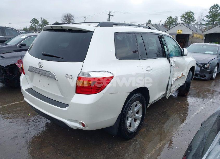 Photo 4 of 2010 Toyota Highlander (VIN 5TDZA3EH2AS005591)