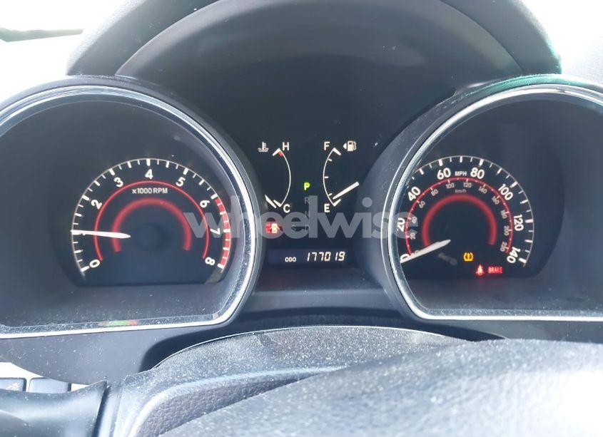 Photo 7 of 2010 Toyota Highlander (VIN 5TDZA3EH2AS005591)