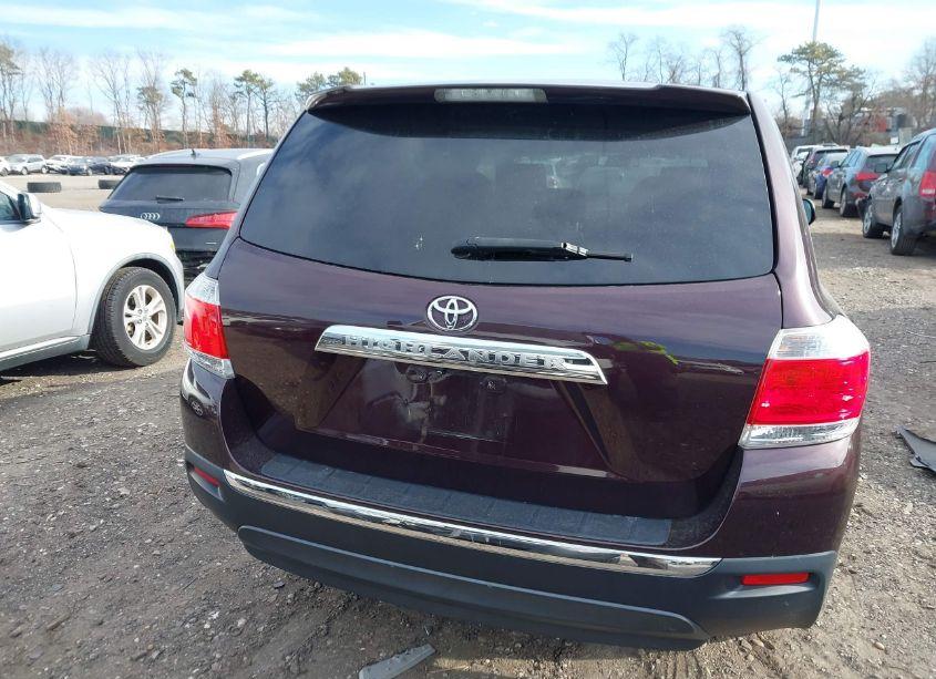 Photo 16 of 2013 Toyota Highlander (VIN 5TDZA3EH2DS031578)
