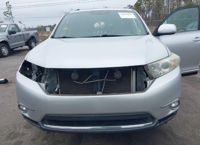 Photo 12 of 2012 Toyota Highlander SE (VIN 5TDZA3EH3CS020877)