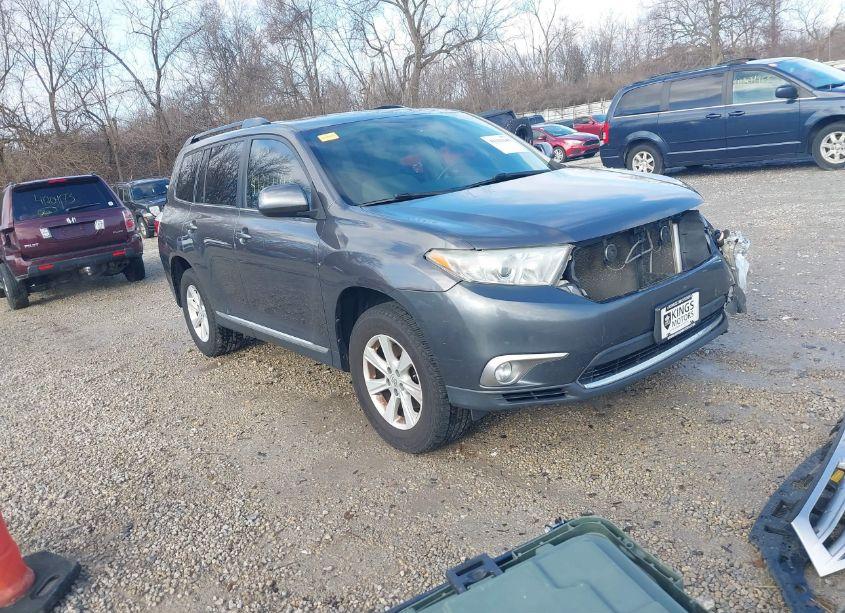 2012 Toyota Highlander SE (VIN 5TDZA3EH3CS029465) main photo