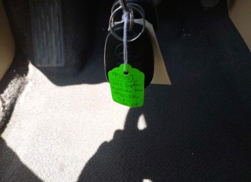 Photo 11 of 2013 Toyota Highlander BASE PLUS (VIN 5TDZA3EH3DS041147)