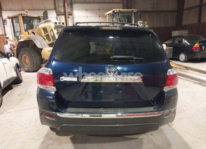Photo 16 of 2012 Toyota Highlander (VIN 5TDZA3EH5CS030147)