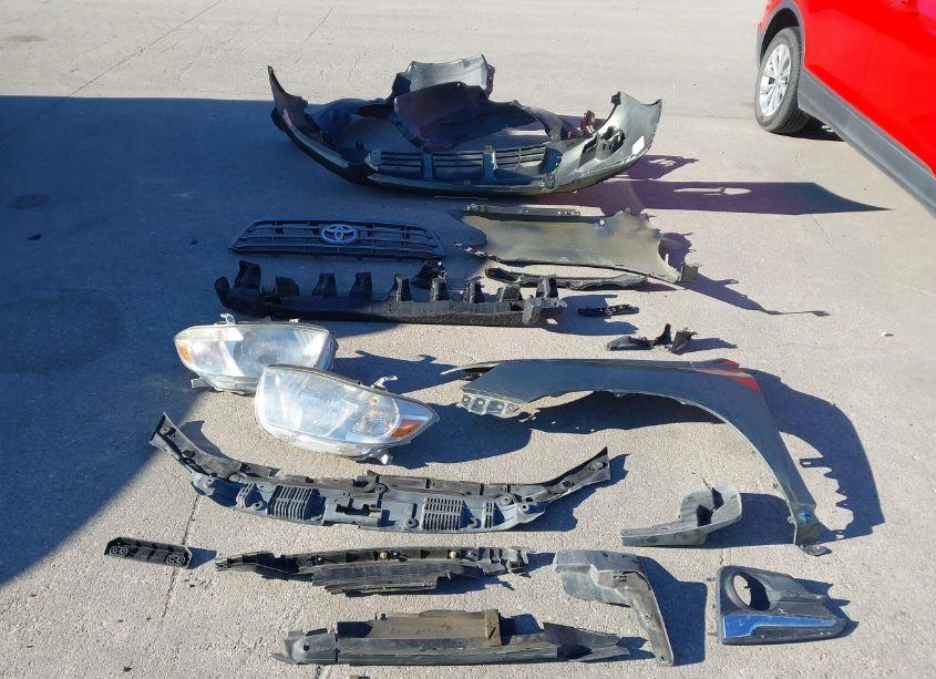 Photo 12 of 2010 Toyota Highlander (VIN 5TDZA3EH6AS006565)