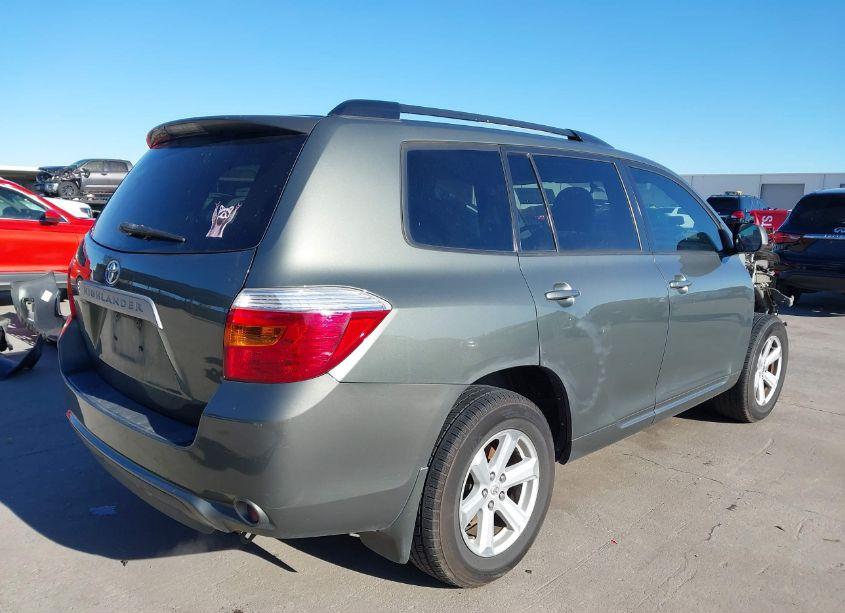 Photo 4 of 2010 Toyota Highlander (VIN 5TDZA3EH6AS006565)