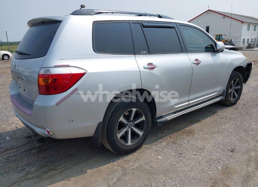 Photo 4 of 2010 Toyota Highlander (VIN 5TDZA3EH7AS001844)