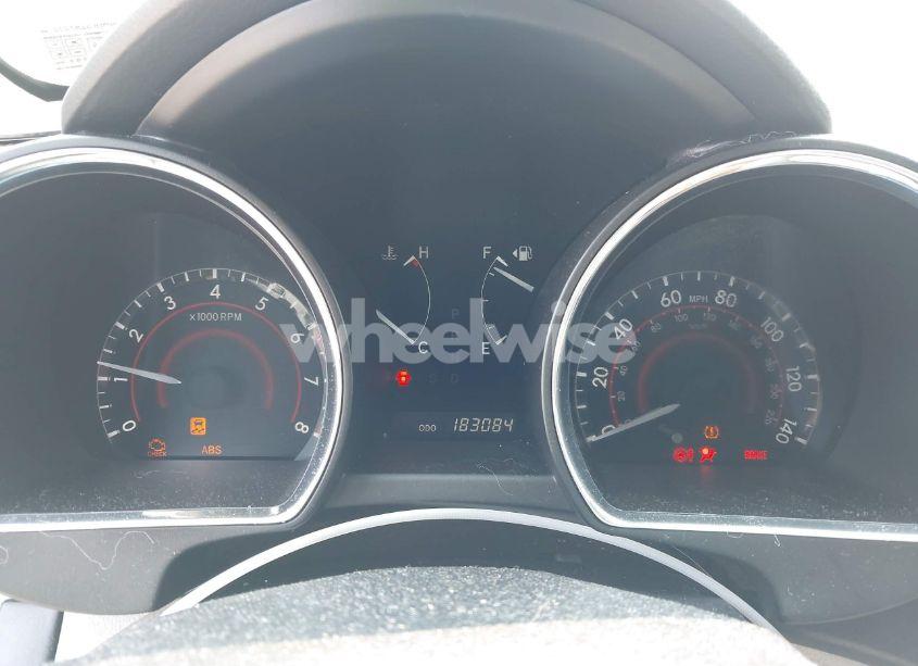 Photo 7 of 2010 Toyota Highlander (VIN 5TDZA3EH7AS001844)