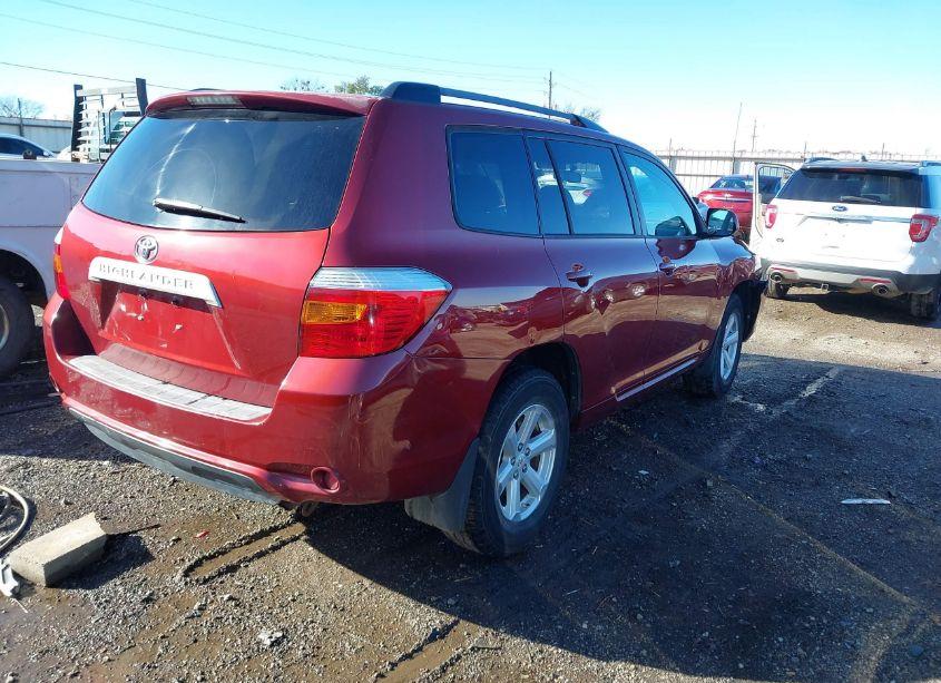 Photo 4 of 2010 Toyota Highlander (VIN 5TDZA3EH7AS002928)