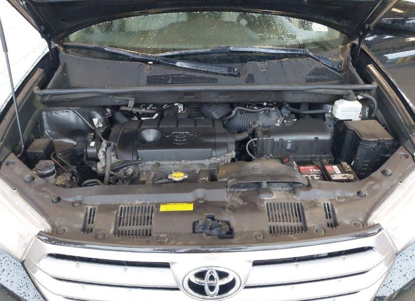Photo 10 of 2013 Toyota Highlander BASE PLUS (VIN 5TDZA3EH7DS043340)