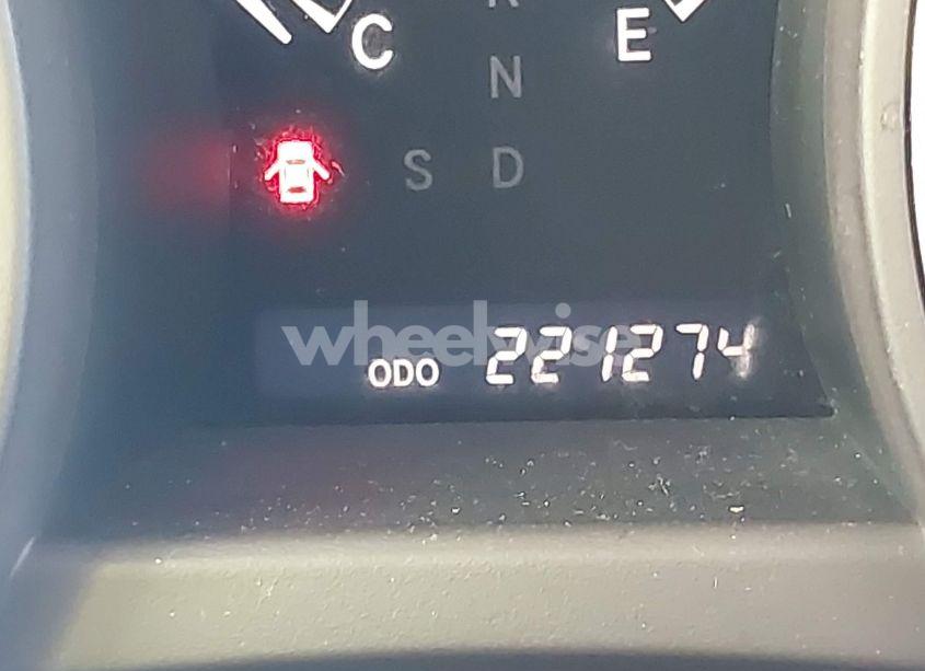 Photo 15 of 2010 Toyota Highlander (VIN 5TDZA3EH8AS004235)