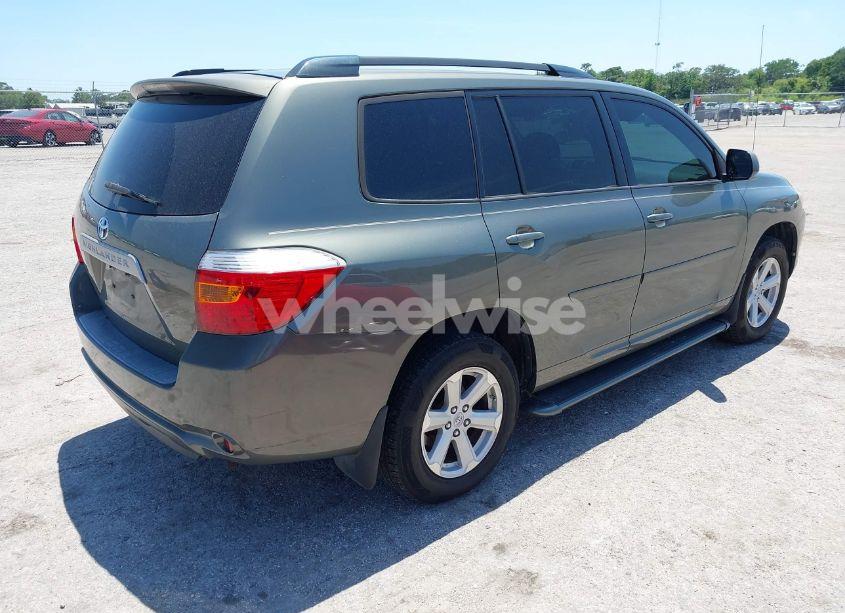 Photo 4 of 2010 Toyota Highlander (VIN 5TDZA3EH8AS004235)