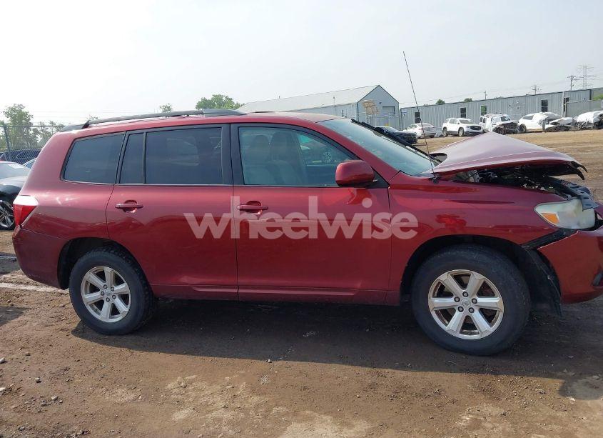 Photo 14 of 2010 Toyota Highlander (VIN 5TDZA3EHXAS007458)