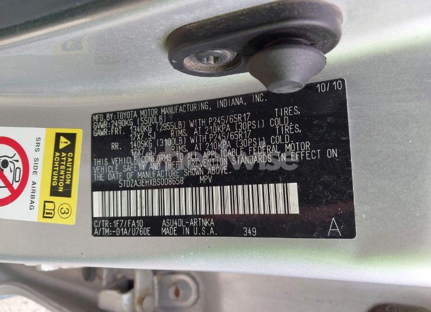 Photo 9 of 2011 Toyota Highlander SE (VIN 5TDZA3EHXBS008658)