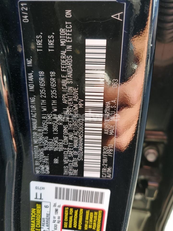 Photo 13 of 2021 TOYOTA HIGHLANDER HYBRID LE (VIN 5TDZARAH4MS506902)