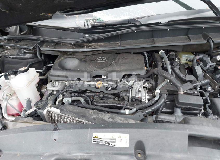 Photo 10 of 2021 Toyota Highlander HYBRID LE (VIN 5TDZARAH5MS008031)