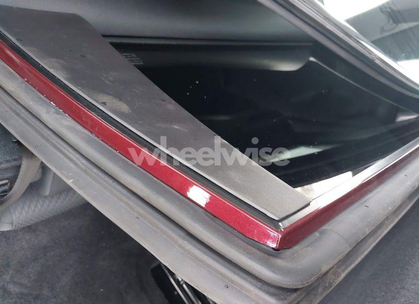 Photo 12 of 2015 Toyota Highlander LE (VIN 5TDZARFH0FS013617)