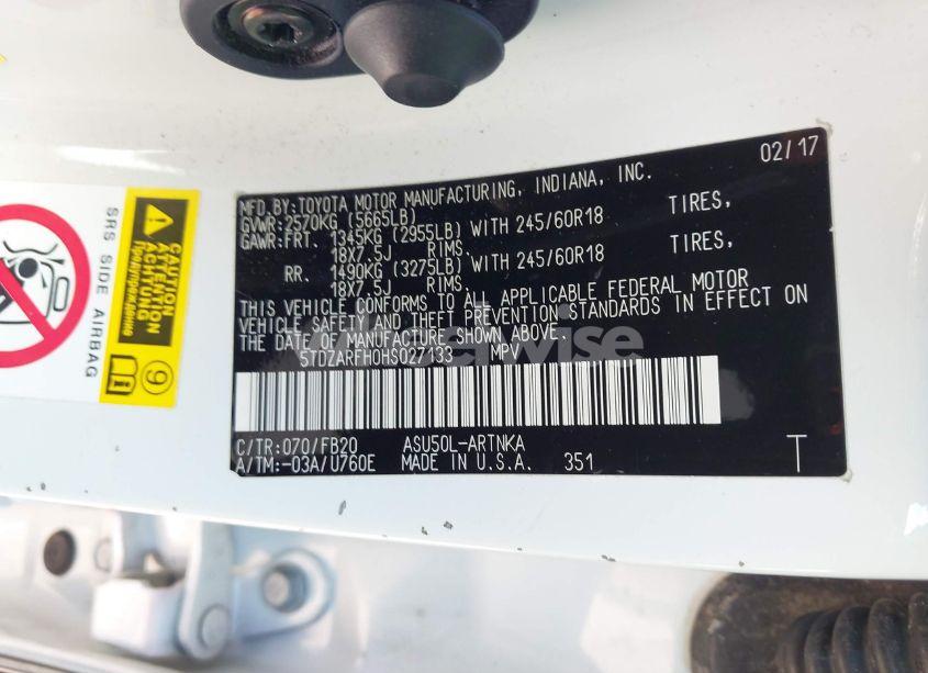 Photo 9 of 2017 Toyota Highlander LE (VIN 5TDZARFH0HS027133)