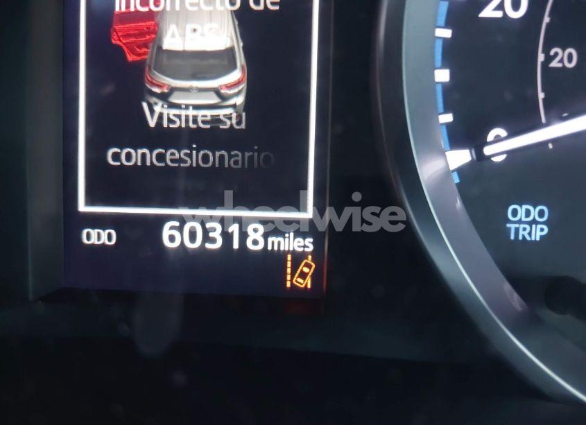 Photo 7 of 2019 Toyota Highlander LE (VIN 5TDZARFH0KS056736)