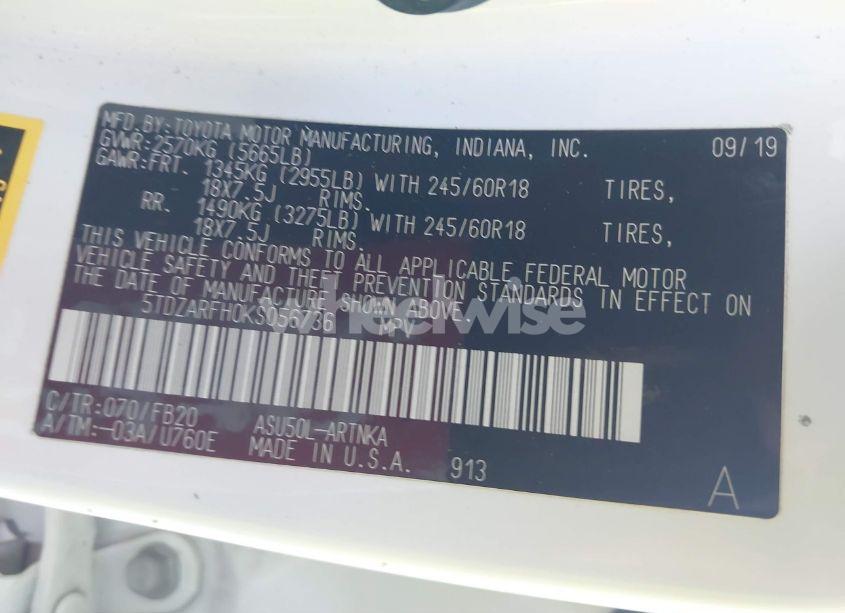 Photo 9 of 2019 Toyota Highlander LE (VIN 5TDZARFH0KS056736)