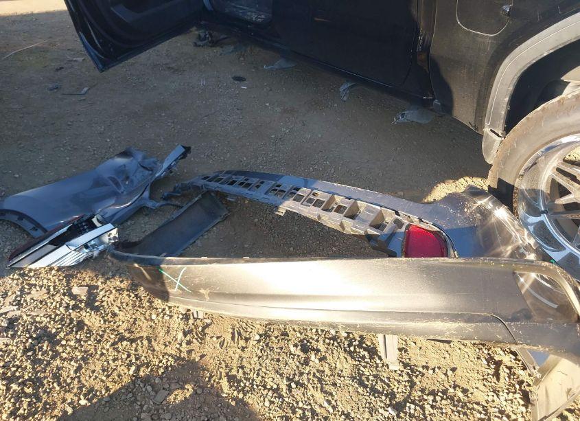 Photo 12 of 2019 Toyota Highlander LE (VIN 5TDZARFH0KS059636)