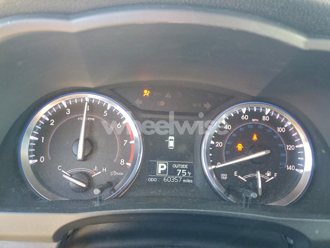 Photo 9 of 2014 TOYOTA HIGHLANDER LE (VIN 5TDZARFH1ES004584)