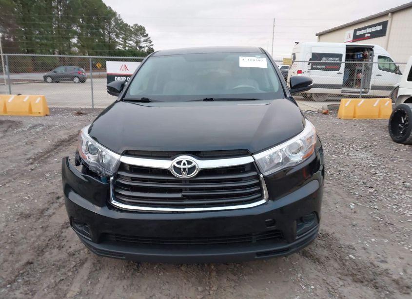 Photo 12 of 2016 Toyota Highlander LE (VIN 5TDZARFH1GS020531)