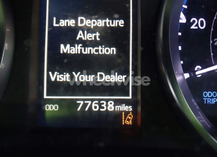 Photo 16 of 2019 Toyota Highlander LE (VIN 5TDZARFH1KS051707)