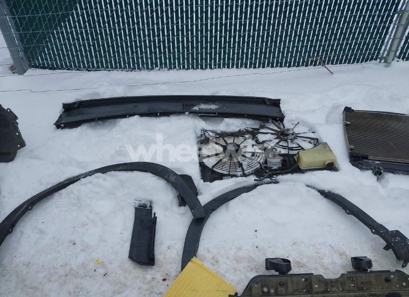 Photo 20 of 2019 Toyota Highlander LE (VIN 5TDZARFH1KS051707)