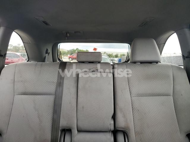 Photo 12 of 2016 TOYOTA HIGHLANDER LE (VIN 5TDZARFH2GS018027)