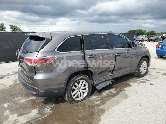 Photo 8 of 2016 TOYOTA HIGHLANDER LE (VIN 5TDZARFH2GS018027)