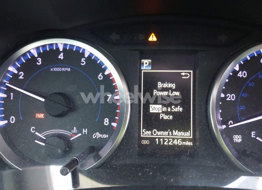 Photo 7 of 2018 Toyota Highlander LE (VIN 5TDZARFH2JS040424)