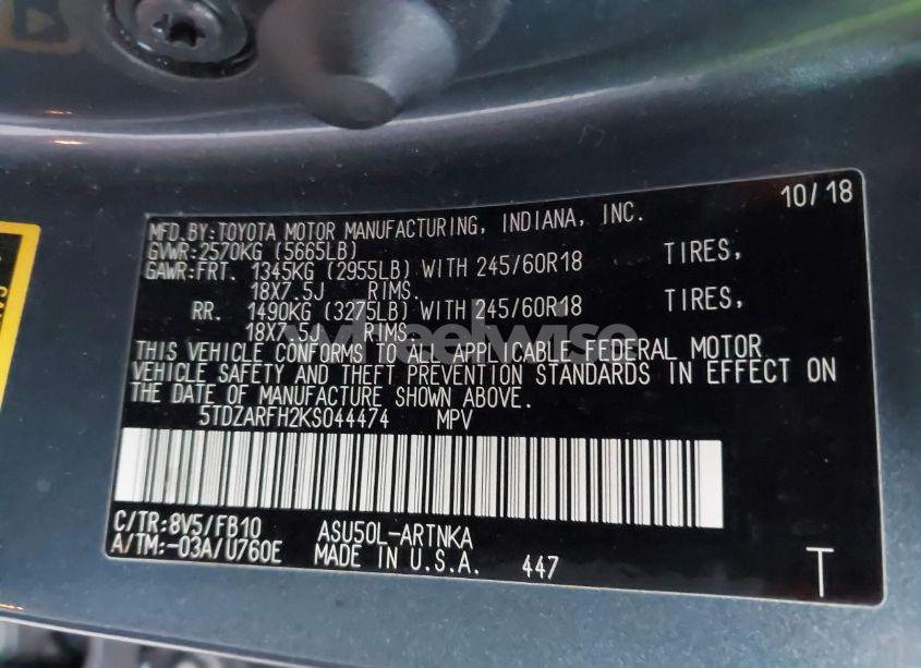 Photo 9 of 2019 Toyota Highlander LE (VIN 5TDZARFH2KS044474)