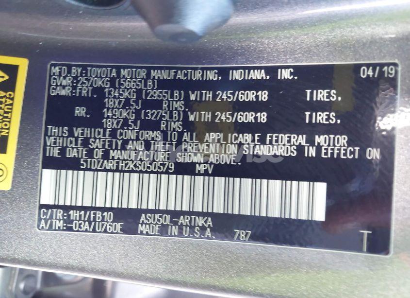 Photo 9 of 2019 Toyota Highlander LE (VIN 5TDZARFH2KS050579)