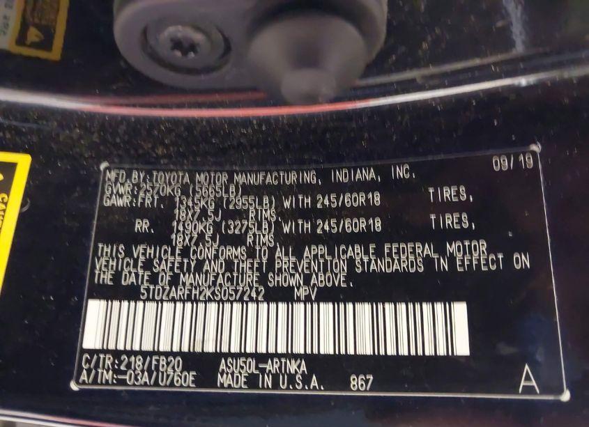 Photo 9 of 2019 Toyota Highlander LE (VIN 5TDZARFH2KS057242)