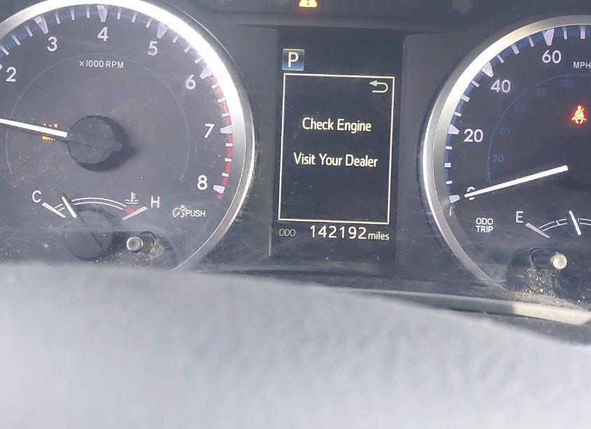 Photo 6 of 2017 Toyota Highlander LE (VIN 5TDZARFH4HS031847)