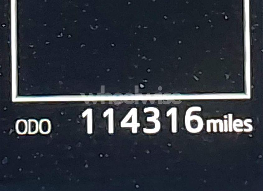 Photo 16 of 2019 Toyota Highlander LE (VIN 5TDZARFH4KS047134)