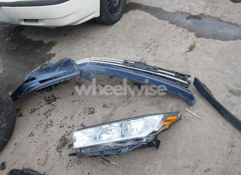 Photo 12 of 2019 Toyota Highlander LE (VIN 5TDZARFH6KS054098)