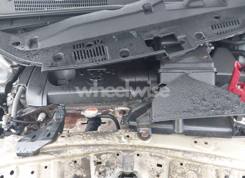 Photo 10 of 2017 Toyota Highlander LE (VIN 5TDZARFH7HS025377)