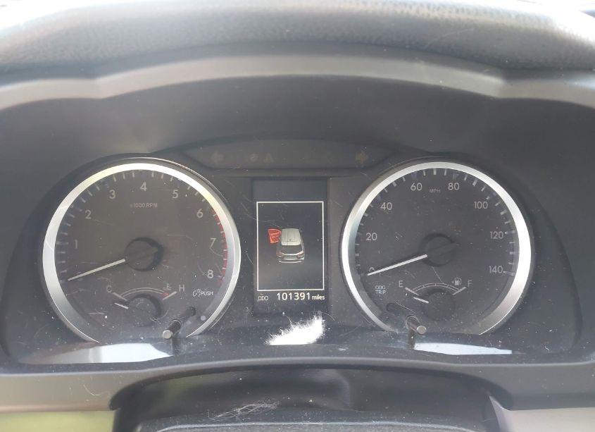 Photo 6 of 2018 Toyota Highlander LE (VIN 5TDZARFH7JS036224)