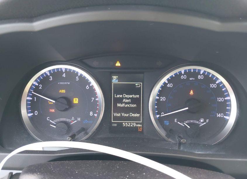 Photo 7 of 2019 Toyota Highlander LE (VIN 5TDZARFH7KS043482)