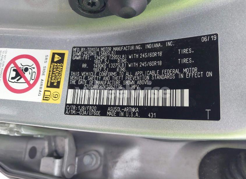 Photo 9 of 2019 Toyota Highlander LE (VIN 5TDZARFH7KS052716)