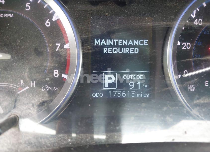 Photo 15 of 2016 Toyota Highlander LE (VIN 5TDZARFH8GS021479)