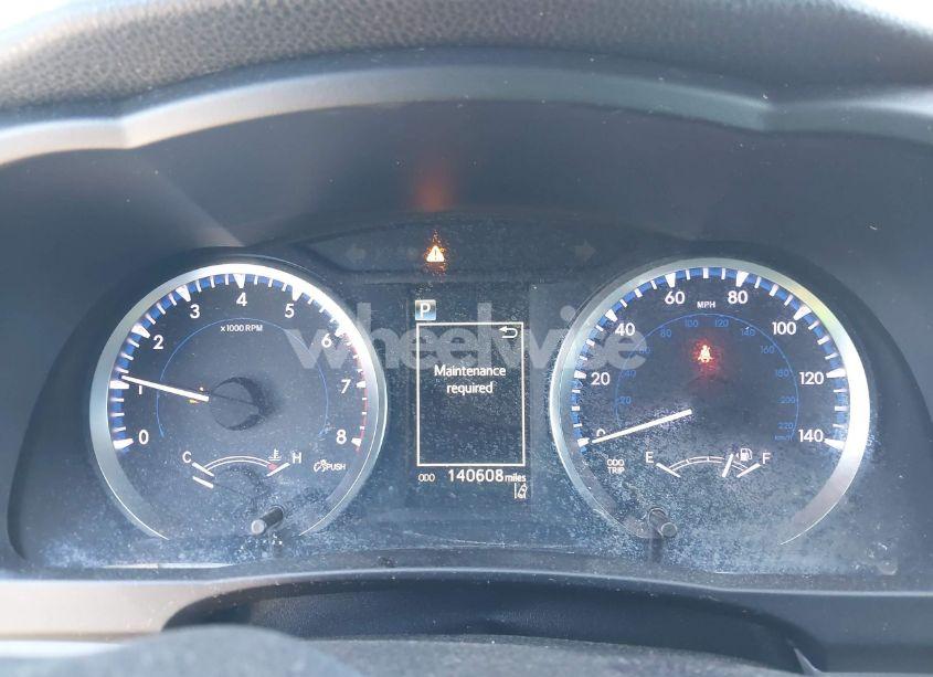 Photo 7 of 2018 Toyota Highlander LE (VIN 5TDZARFH8JS033994)