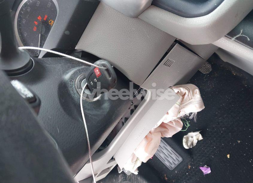 Photo 11 of 2018 Toyota Highlander LE (VIN 5TDZARFH8JS034143)