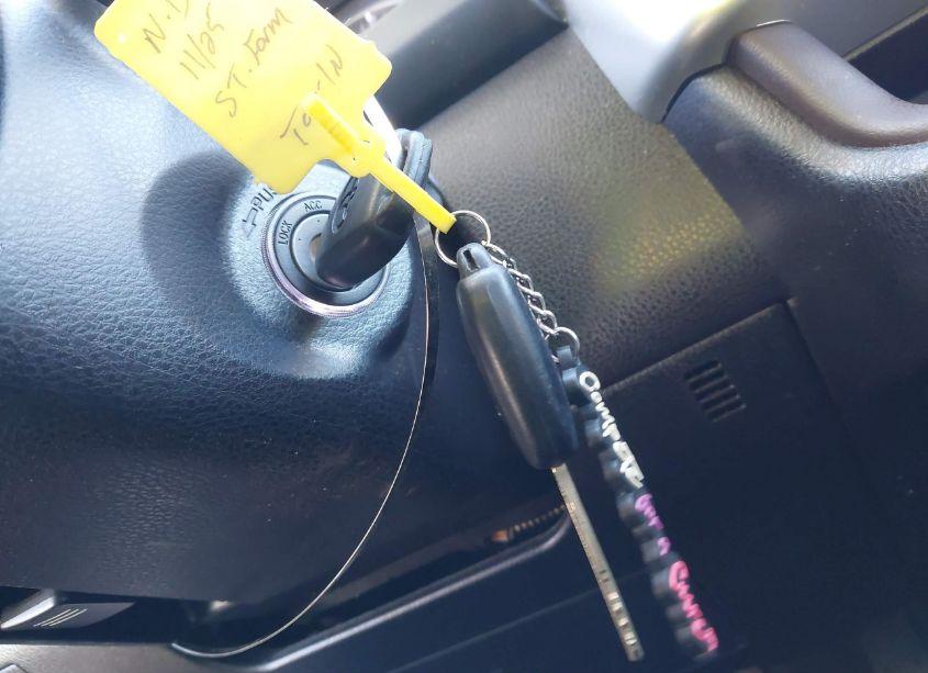 Photo 11 of 2016 Toyota Highlander LE (VIN 5TDZARFH9GS018591)