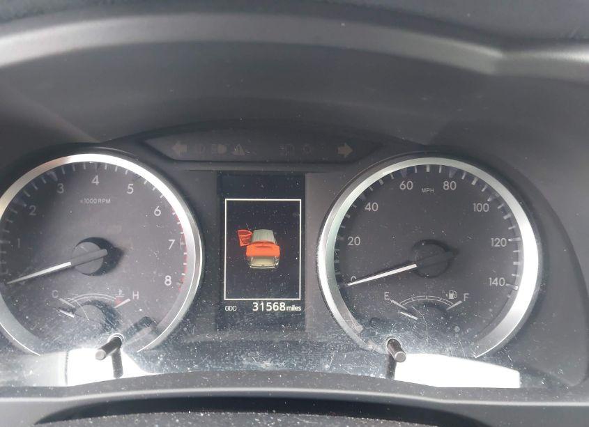 Photo 7 of 2019 Toyota Highlander LE (VIN 5TDZARFHXKS056100)